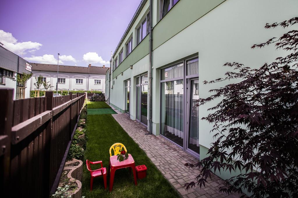 Hotel U Karla Prague Exterior photo